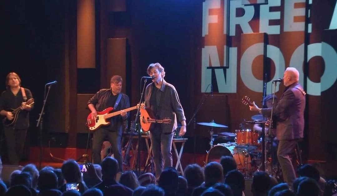 WXPN scores legendary Philadelphia band The Hooters for 1,000th Free at Noon concert – CBS News